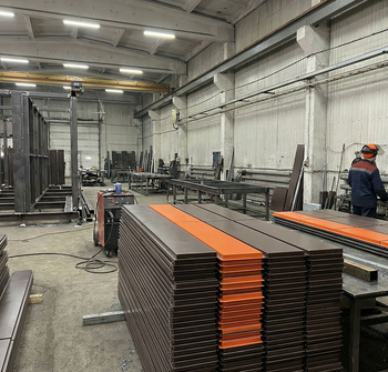 Превью новости Линеарные панели: как порошковая окраска делает фасады долговечными и красивыми