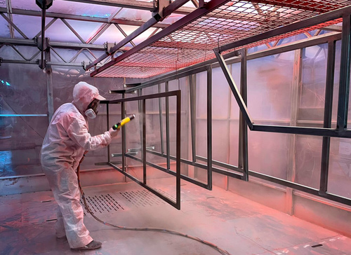 Покраска погонажных изделий (профилей)